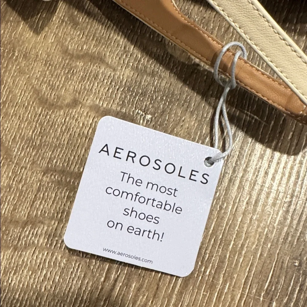 NWT AEROSOLES Women's Eggnog Slingback Heels - Picture 10 of 10